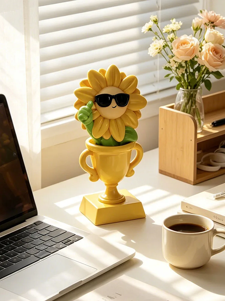 Home Decor Cute Sunglasses Sunflower Statue Trophy Figurine Resin Desktop Ornament Student Colleague Home Office Desk Decor Gift
