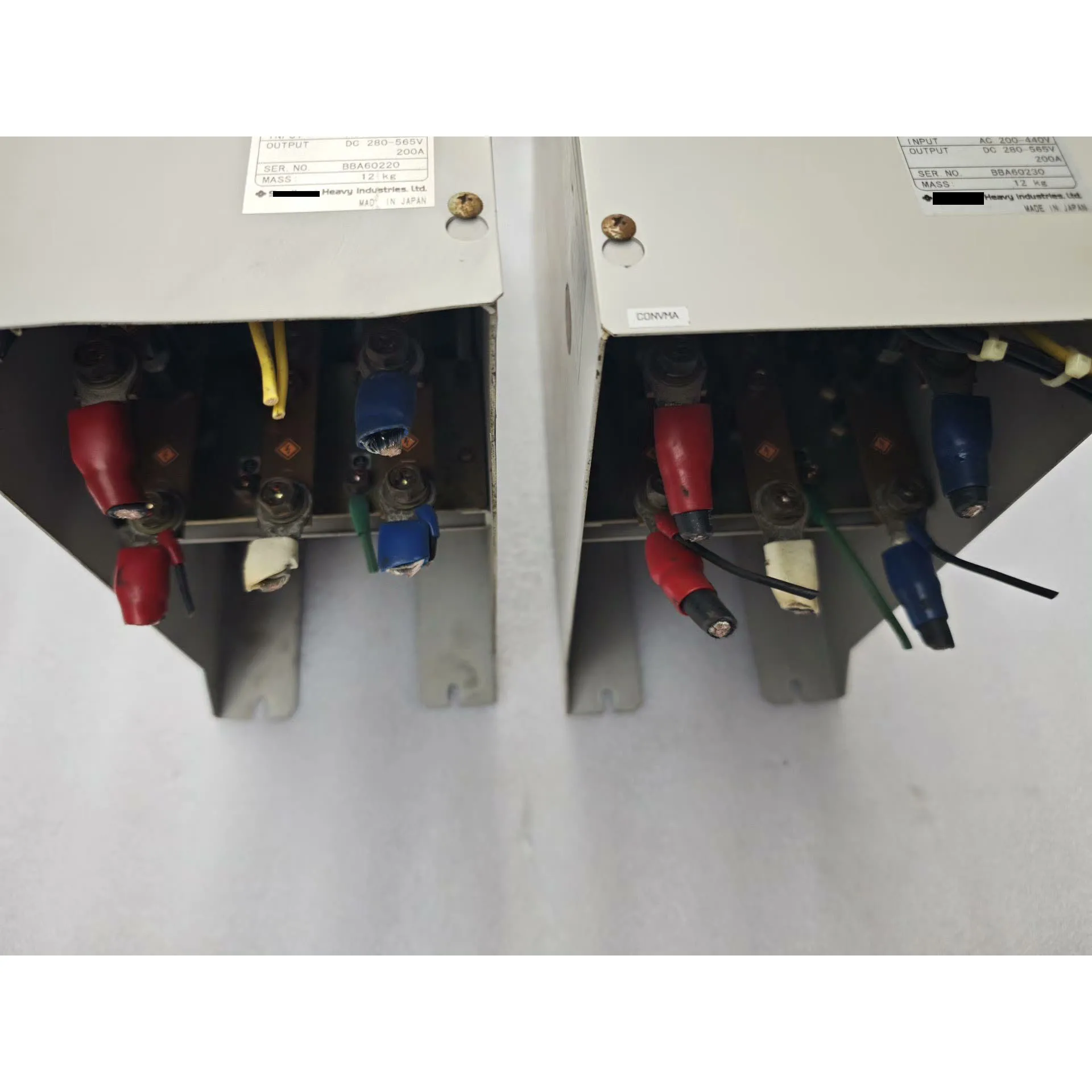 Catu daya MC-550 UMC556000-03