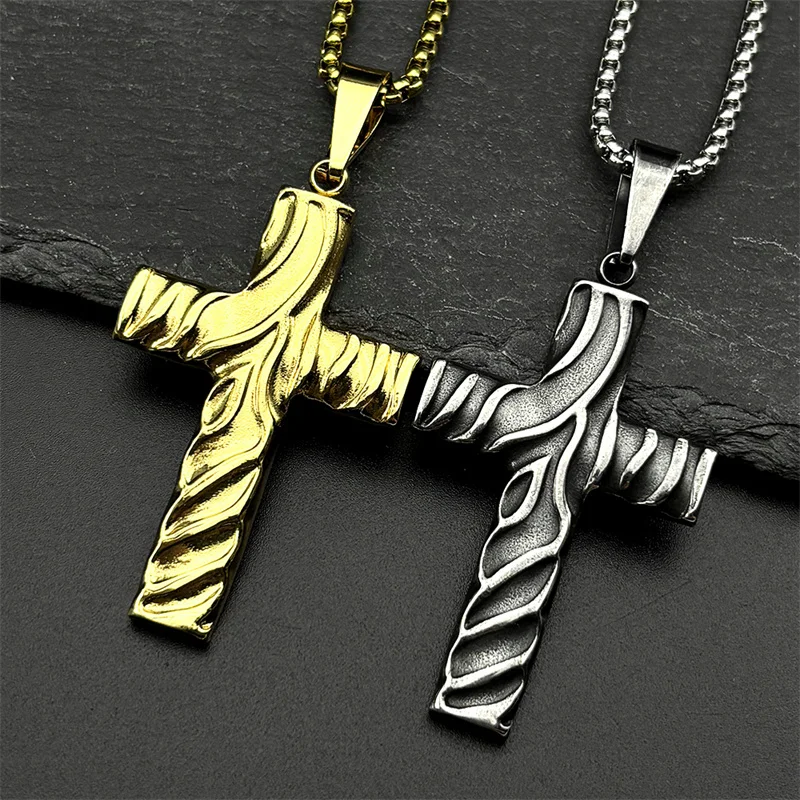 Collana con ciondolo croce Gesù cristiano in acciaio inossidabile per donna Uomo Collane a catena Hip Hop color oro Amuleto Jewery