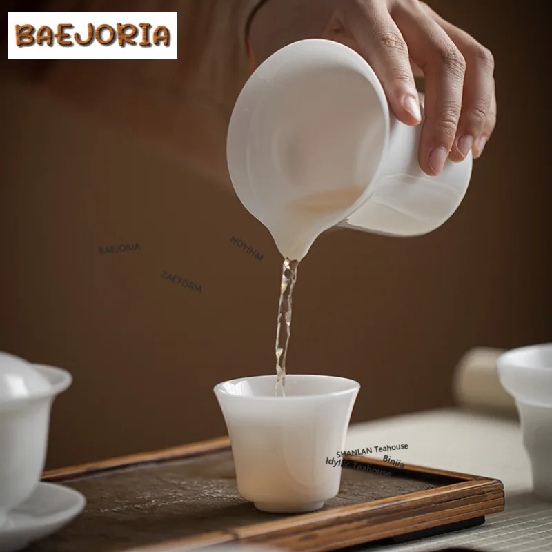 Ice Jade Porcelain Mutton Fat Jade Tea Set Complete Set Zen Tea Ceremony Set Tea Maker Teapot And Tea Cup Set Teaware Collection