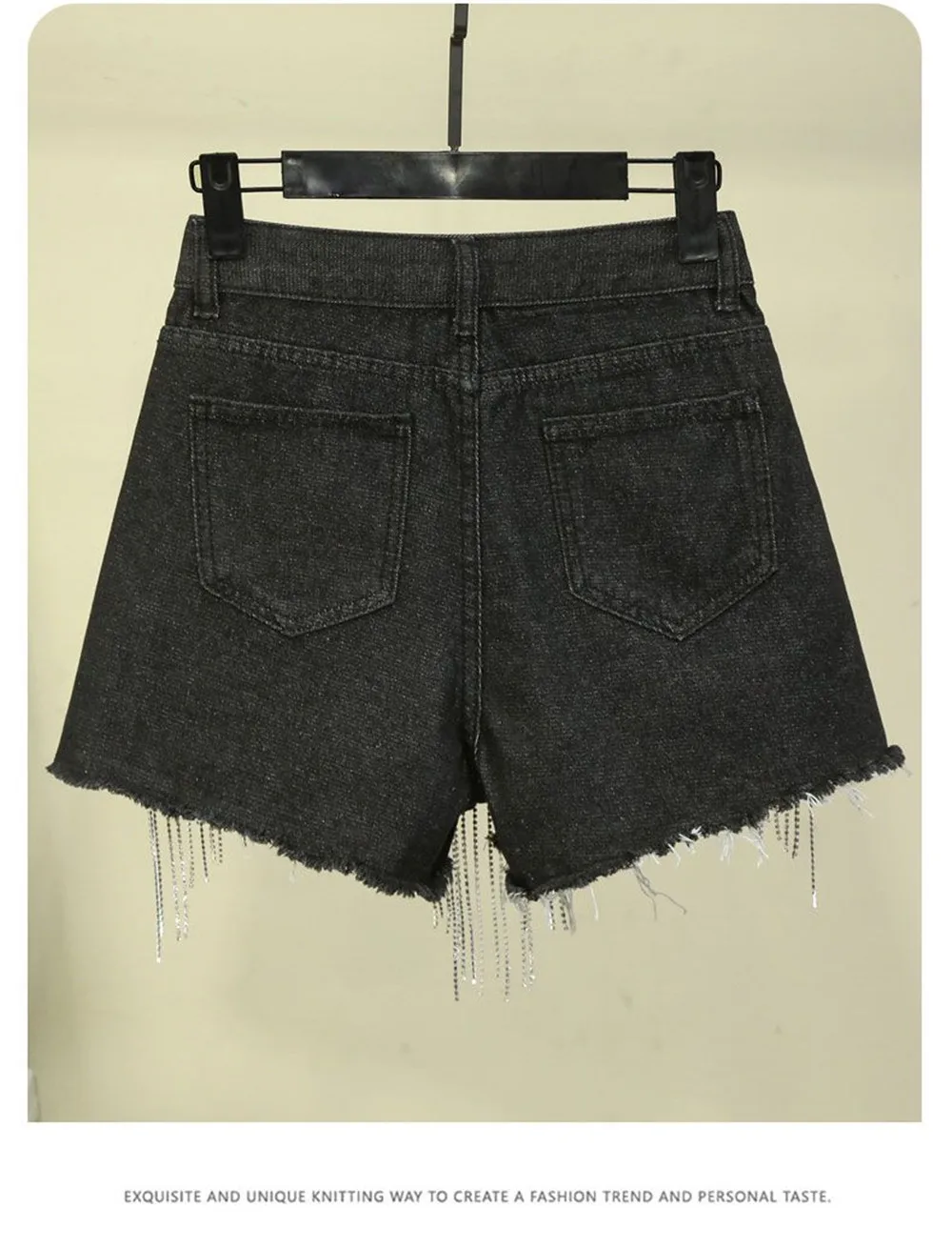 Tassel chain denim jeans for women's 2024 summer new high waisted slimming sexy shorts, heavy work beaded trend