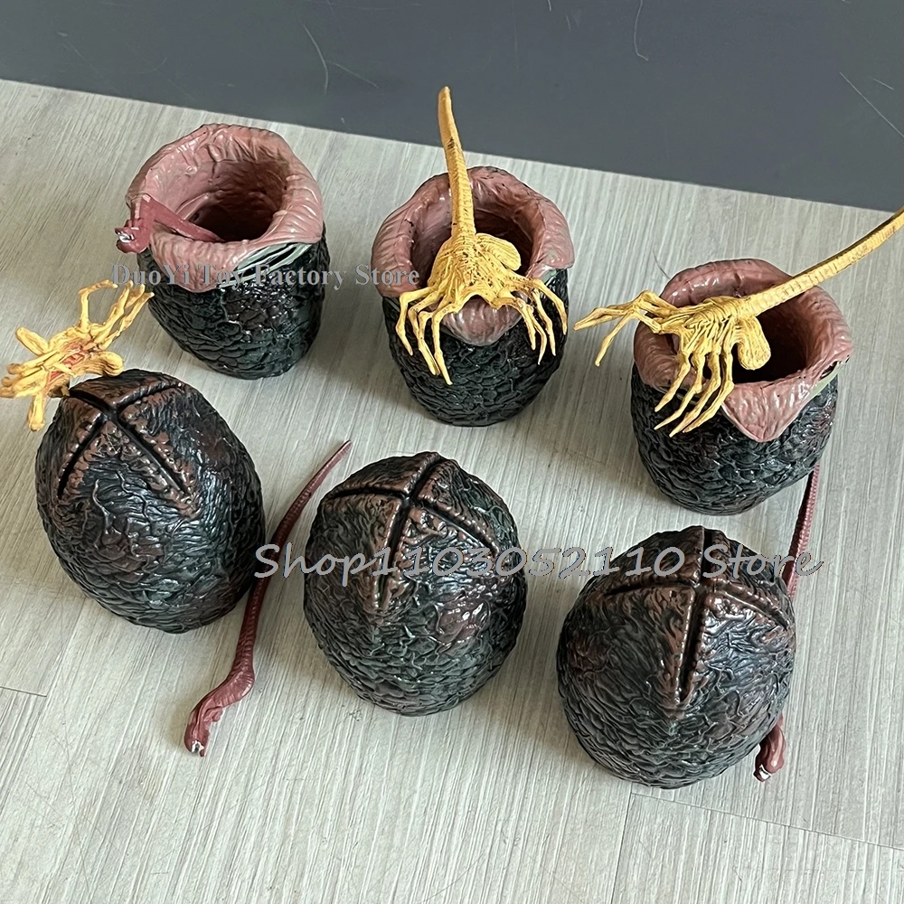 الغريبة زينومورف البيض Chestburster الشكل أنيمي الغريبة مقابل المفترس الوجه المعانقة البلاستيكية نموذج جمع اللعب سيارة رف الكتب حلية