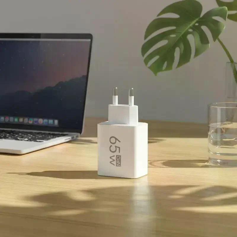 1Pcs 65W GaN USB Charger 3 Ports PD Type C Fast Charging EU/US/KR Plug Travel Wall Adapter Quick Charge USB C Charger Power