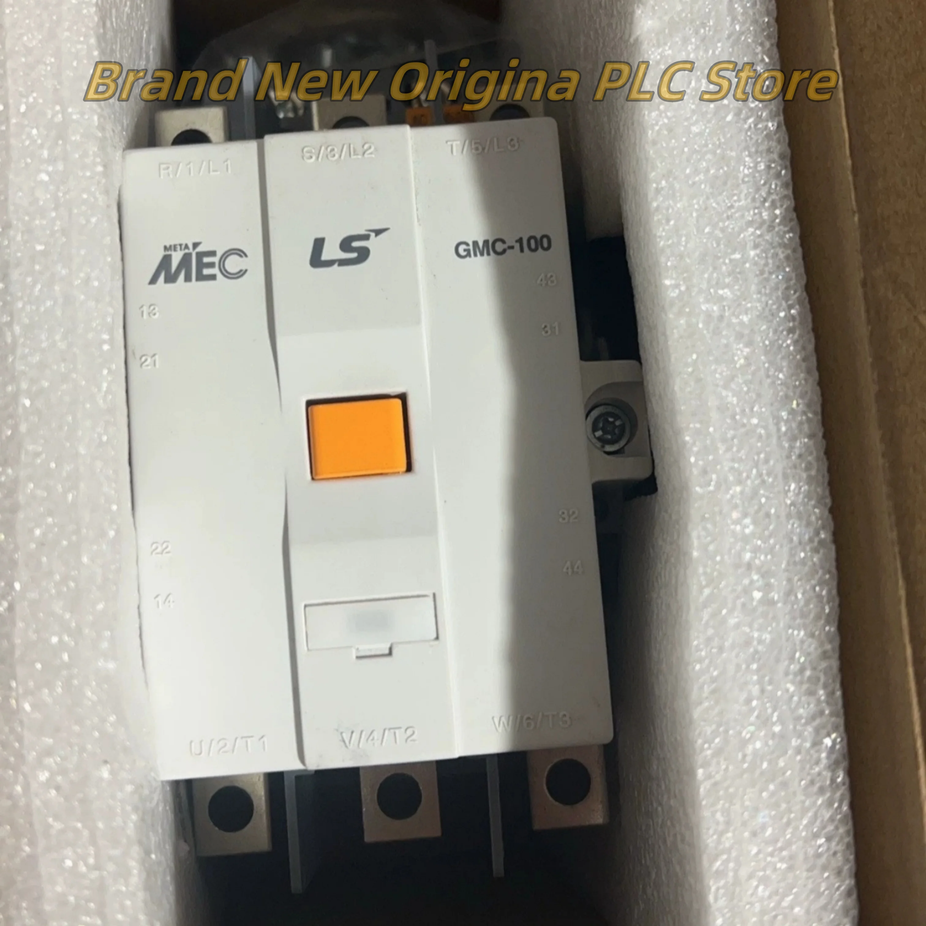 Новый оригинальный электромагнитный контактор GMC-100 AC/DC100-240V Новый оригинальный электромагнитный контактор GMC-100 AC/DC100-240V