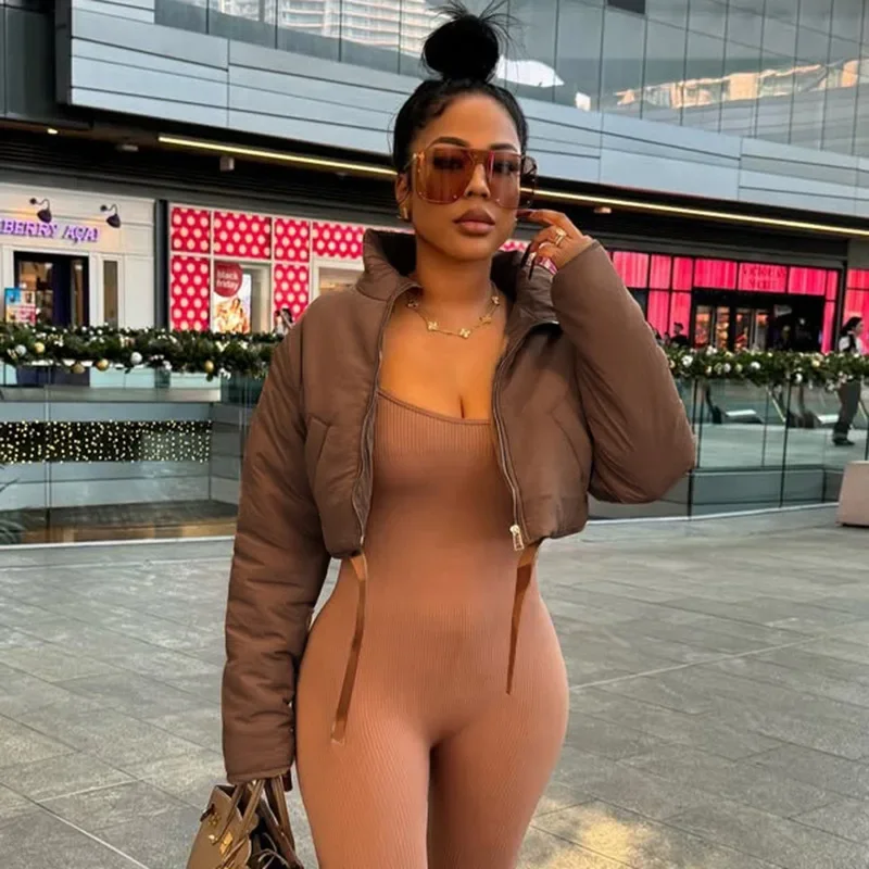 EOENKKY Chaqueta corta acolchada de algodón para invierno, abrigos 2025, ropa de calle Y2K para mujer, ropa de otoño, chaquetas cortas sexis elegantes con burbujas