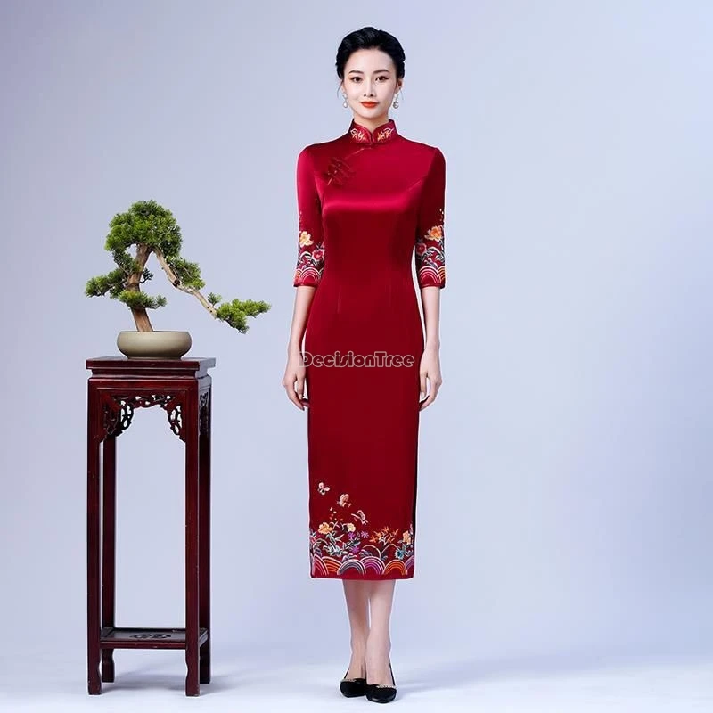 

2025 new chinese traditional embroidered stain long slimming stand collar half sleeve cheongsam dress elegant dinner party qipao