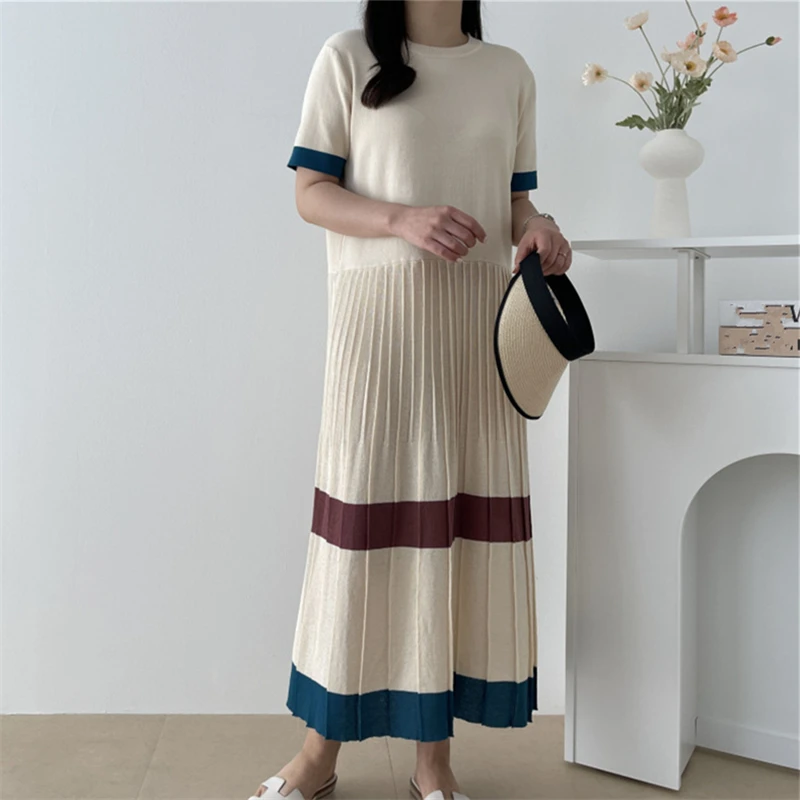 REALEFT Summer 2024 New Casual Loose Pleated Women\'s Knitting Dresses Female Straight O-Neck Short Sleeve Womens Long Dress