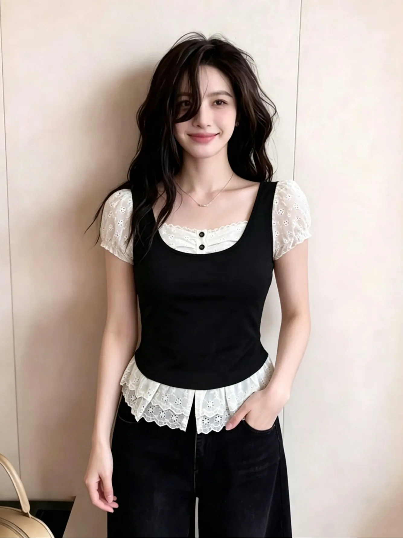 

plus Size Women's T-Shirt Summer New Style Slimming Design Bubble Sleeve Patchwork Flower Top Commute Style Korean Version