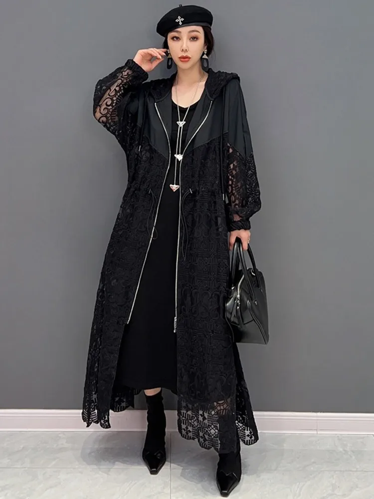 SHENGPALAE Woman Hollow Out Printing Hooded Trench Coat Loose Zipper Cardigan Black Coat Outerwear Clothes 2024 Spring 5R1164