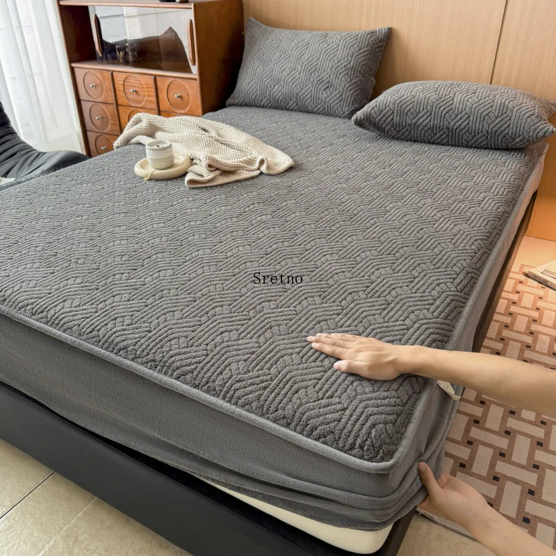 SRETNO 2026 New Velvet Mattress Covers Bed Sheet with 2 Pillowcases Thick Waterproof Mattress Protector Suitable for Winter Use