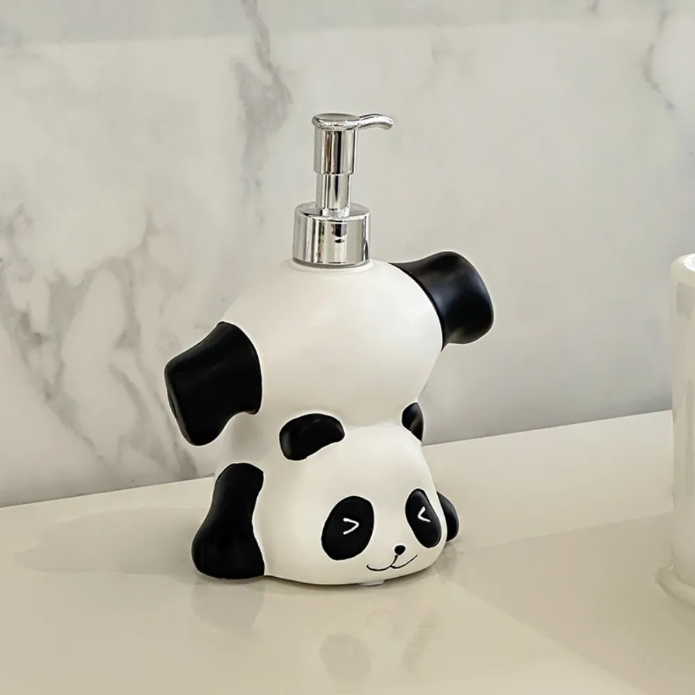

Диспенсер для мыла в виде милой панды, декоративный флакон-помпа, мультяшный контейнер для дезинфицирующего средства для рук, дозатор для шампуня и мыла в виде животного