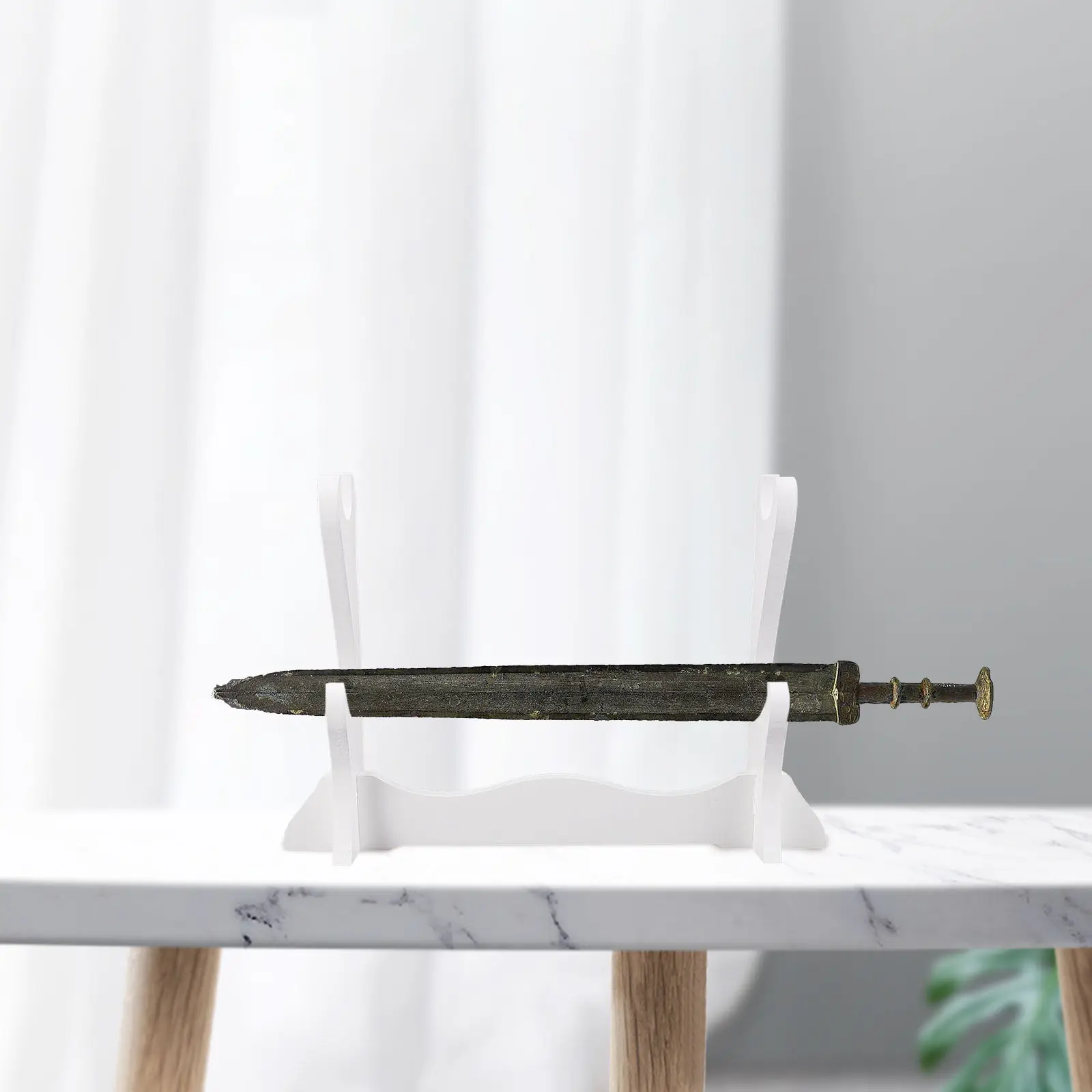 Japanese Sword Display Stand – Desktop Katana Holder & Blade Organizer for Home or Office