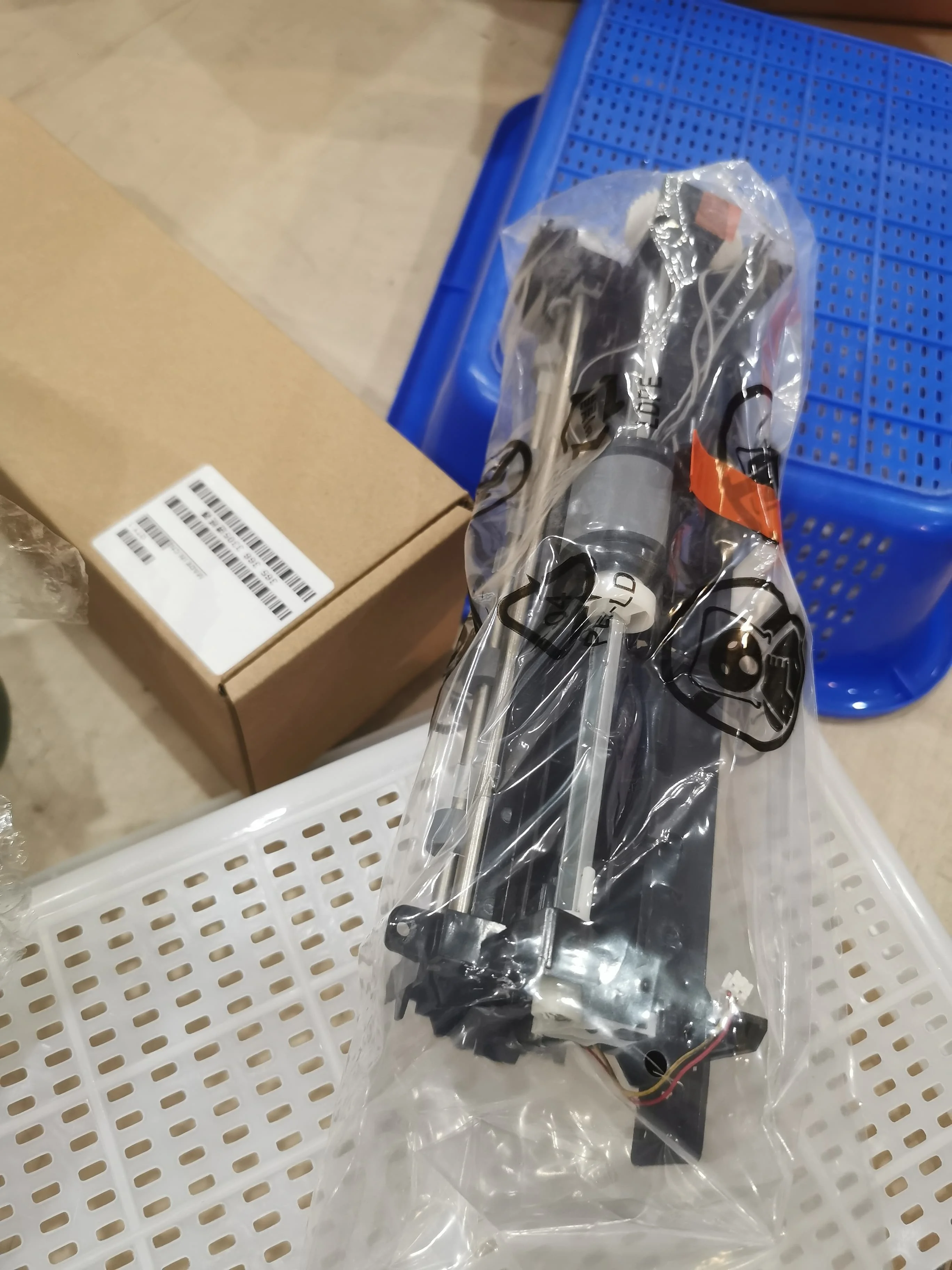 

JC93-00547A Base Paper Path for Samsung CLP-365 360 for HP Laser 150a 178nw 178 Pick Up Unit