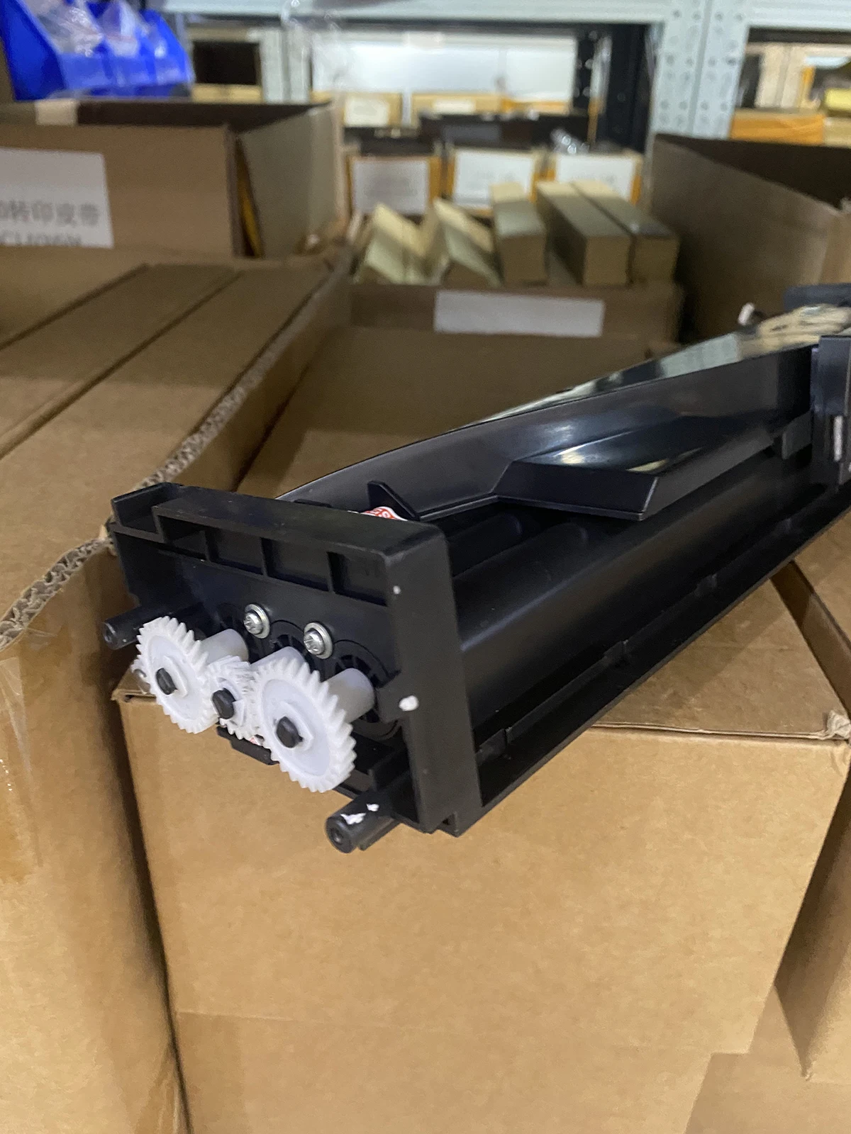 

90% оригинальный блок разработчика DV411 для Konica Minolta Bh223 Bh363 Bh283 Bh423 Блок обработки изображений Не содержит разработчик