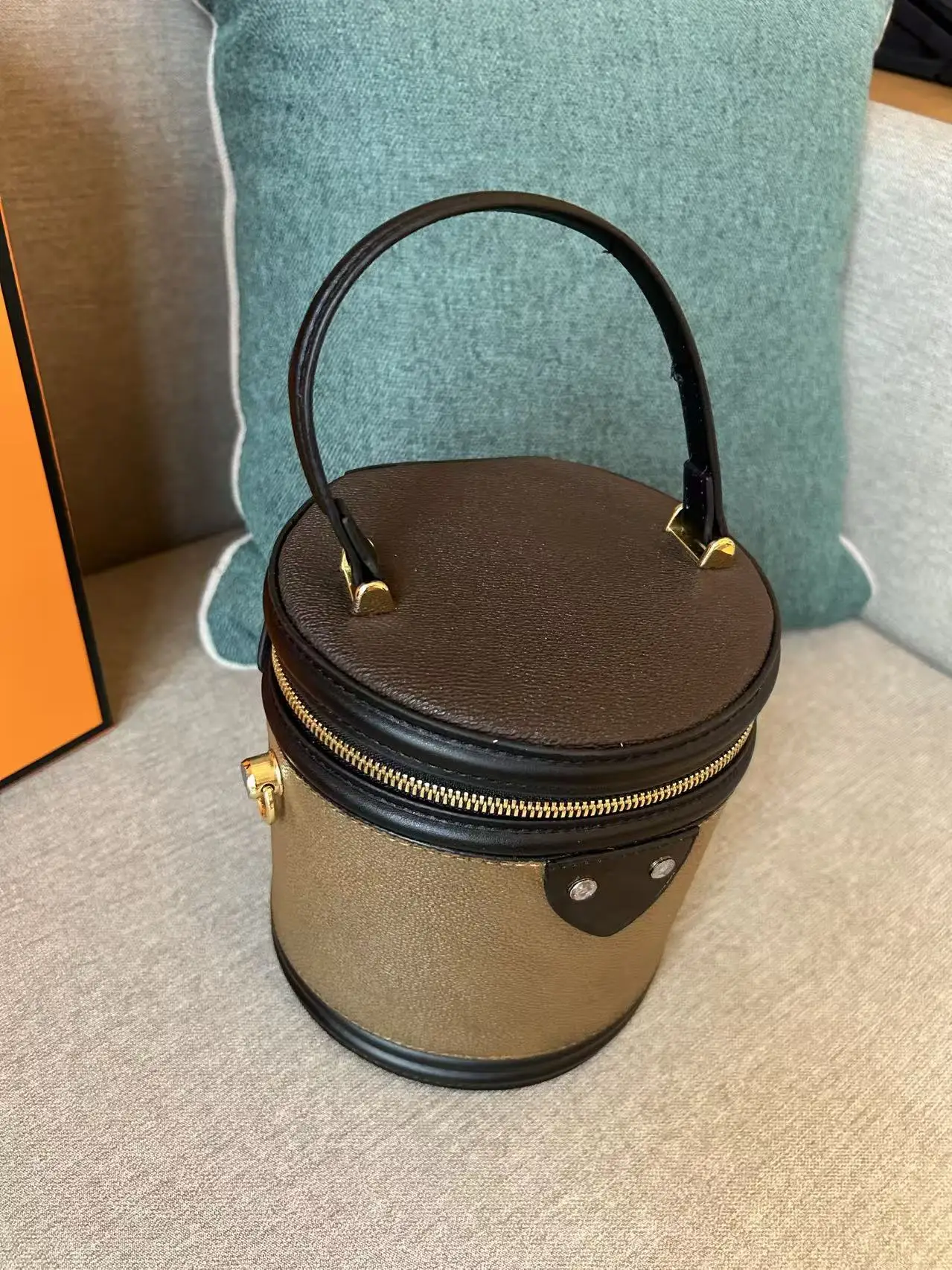 

2025 Luxury Shoulder Bag with Original Logo Women's Classic Canvas Bucket Bag Fashion Designer Brand Handbags Adjustable Strap