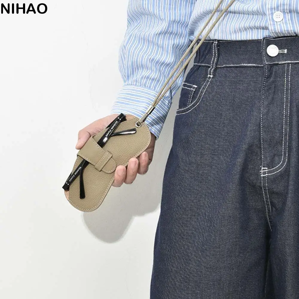 Hanging Neck PU Leather Glasses Bag Eyewear Protector Case with Hanging Buckle Glasses Storage Bag Sunglasses Pouch Pendant