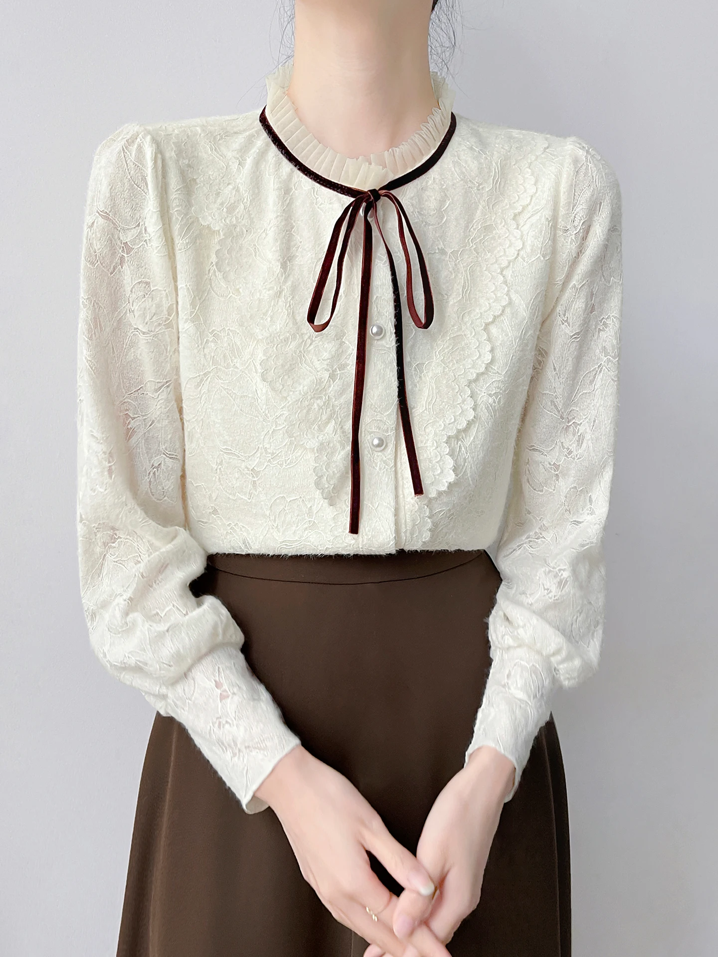 

Korean Sle Fce Lined Lace Insert Long Sve Stand Collar Women's irt Autumn Winter Thermal Top Ele Small irt