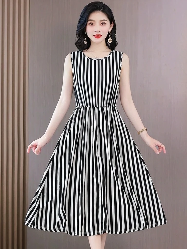 

Elegant Stripe Sleeveless Dress for Middle-Aged Women Summer Slimming A-Line Vest Dress Casual round Neck Mid-Length Skirt