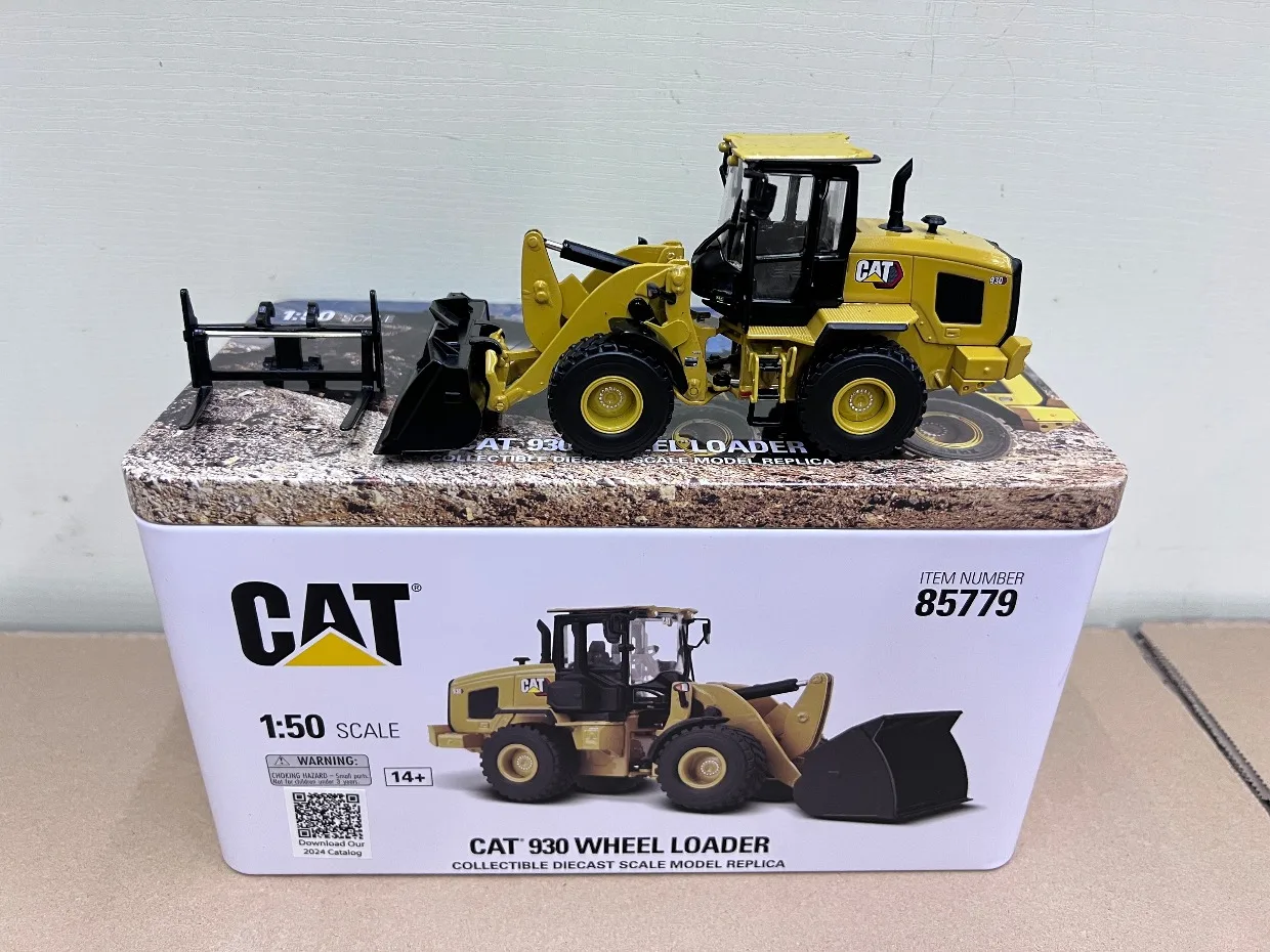 

Diecast Model 1:50 Scale Cater-pillar Cat 930 Compact Wheel Loader Construction Vehicle Alloy Model Collection,Gift DM 85779
