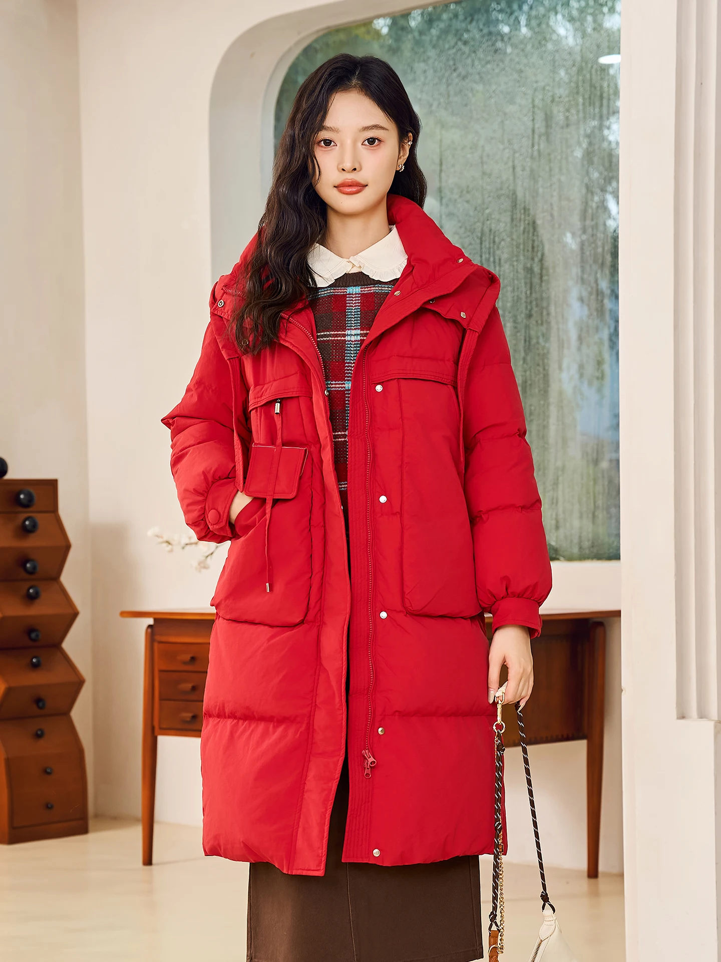 

Женская пуховая куртка Fay-Fayee с капюшоном, новая коллекция Зима 2025, средней длины, универсальная, ветрозащитная, теплая, с наполнителем из пуха, длинный рукав