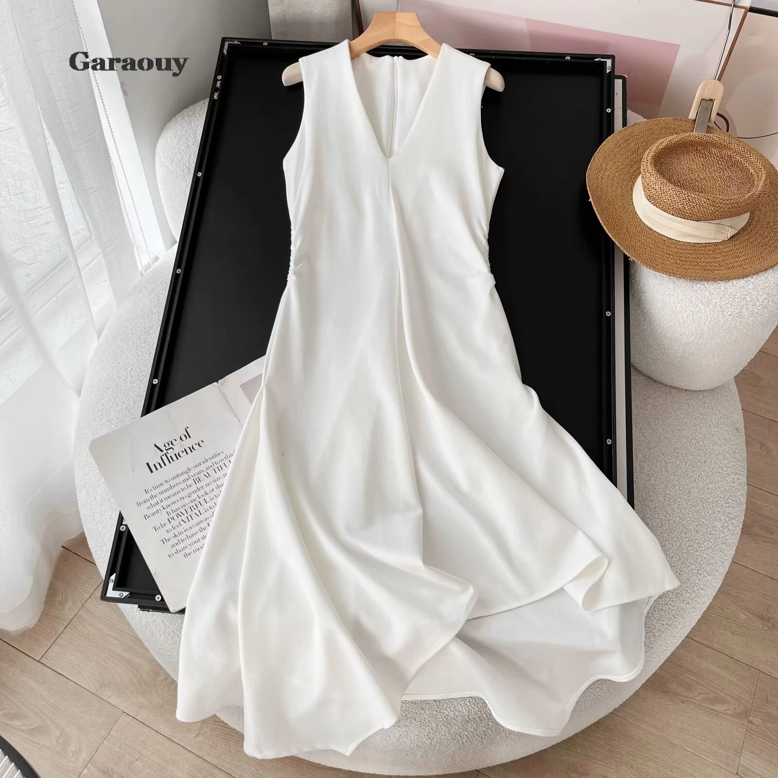 Garaouy Women 2024 Summer New Fashion Casual Vest Dress Vintage Sleeveless Chic V-Neck Joker Pleated Long Dresses Vestidos Mujer