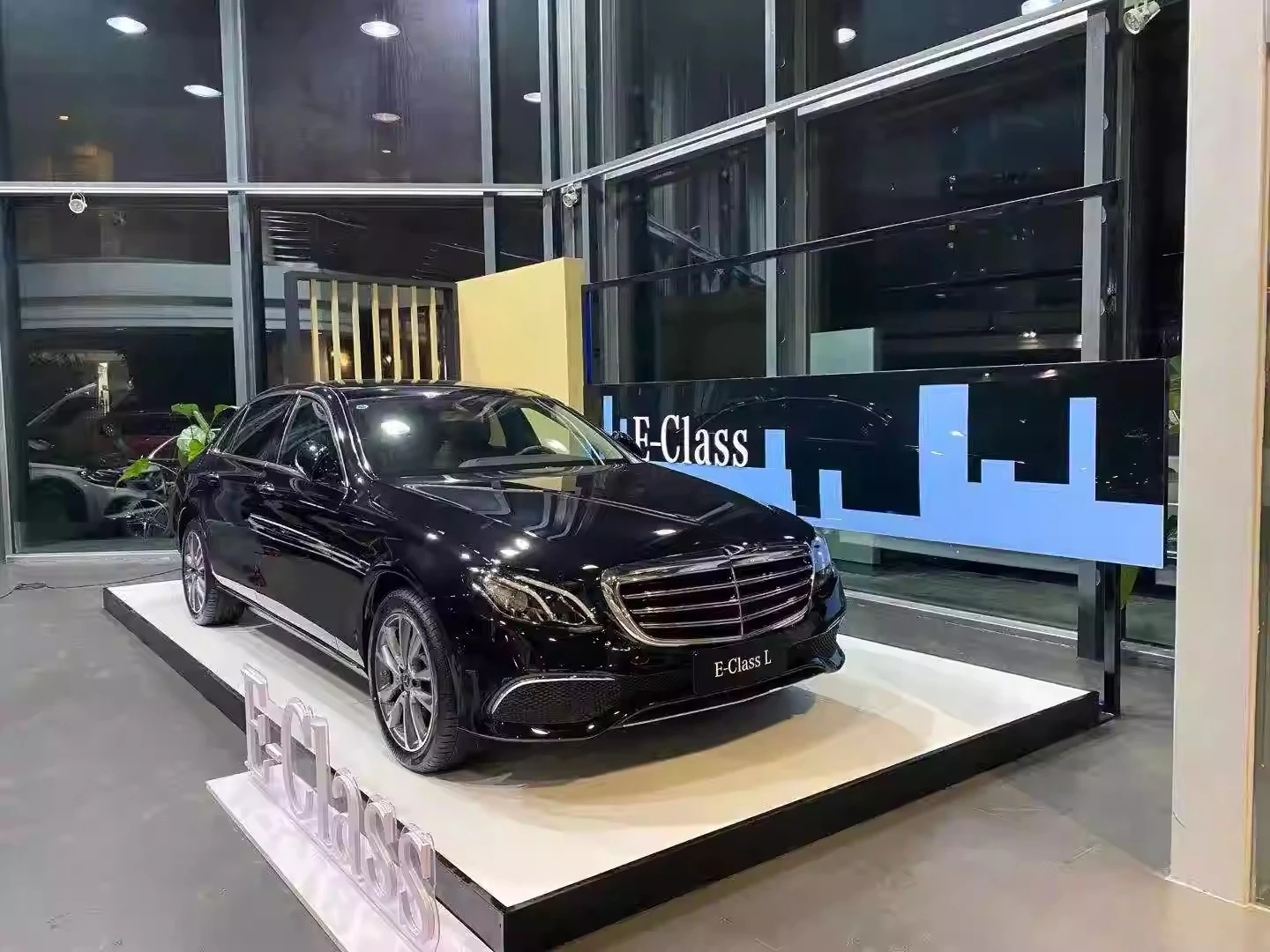 4S shop car wooden platform indoor shopping mall exhibition promotion booth outdoor car exhibition tour wooden platform