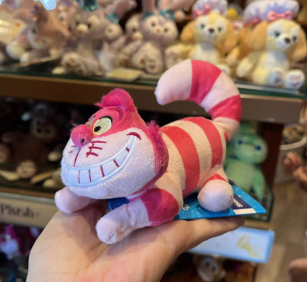 Disney Store Ratatouille Chef Remy Magnetic Shoulder Plush Toy New and other more Magnetic Shoulder plush doll