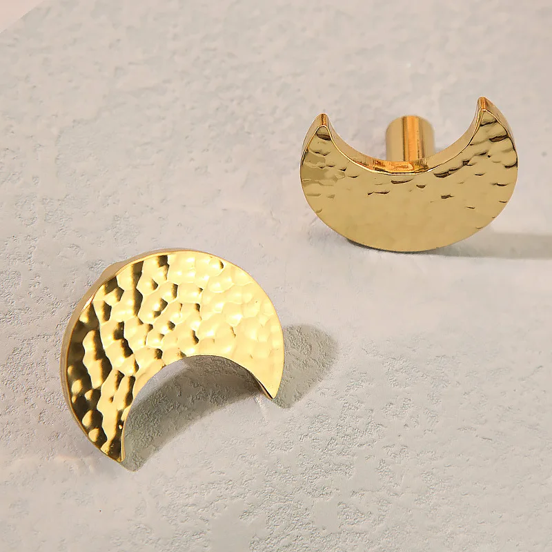 Hammering Forging Furniture Knobs Door Knobs Moon Shape Handmade Brass Handles For Cabinet Kitchen Cupboard Drawer Pulls