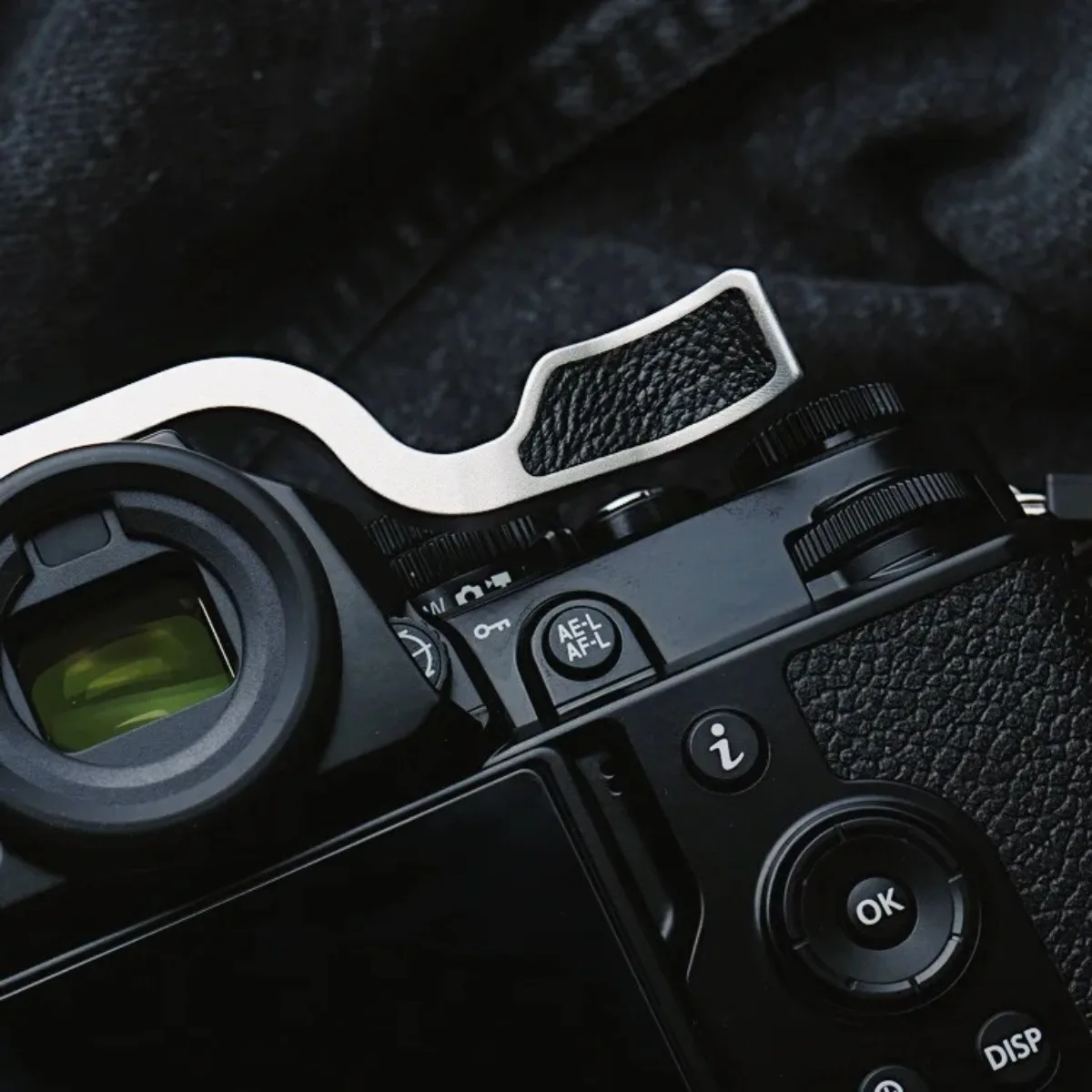 防塵カメラ親指指スキングリップ保護ホットシューカバーキャップ金属アルミハンドルニコン ZF 写真アクセサリー