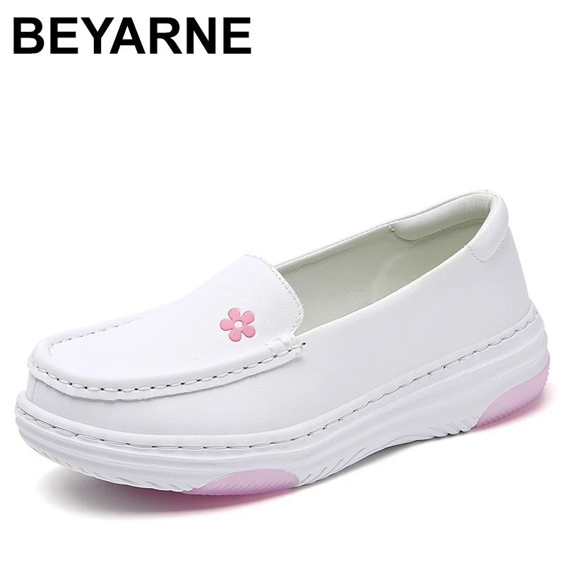 high-qualit Women Shoes Nurse antiskid comfort Flat Casual Working Shoes Wedge Platform White Shoes soft Female Footwear 2024