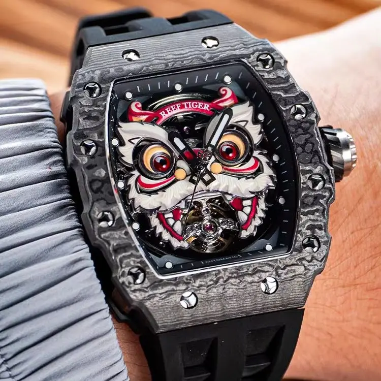 Reef Tiger Men Automatic Watch 42.2mm Tonneau Mechanical Wristwatch Carbon Fibre Sapphire FKM Strap Luminous Lion Dance Dial