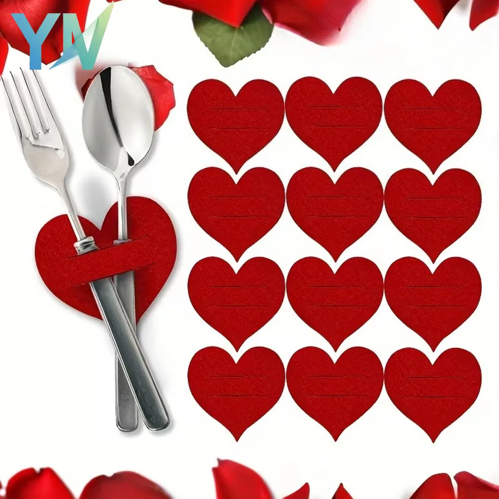 

Romantic Felt Set for Valentine's Day Dinner Heart Design Knife Fork Spoon and Placemat Table Decorations for Party Supplies