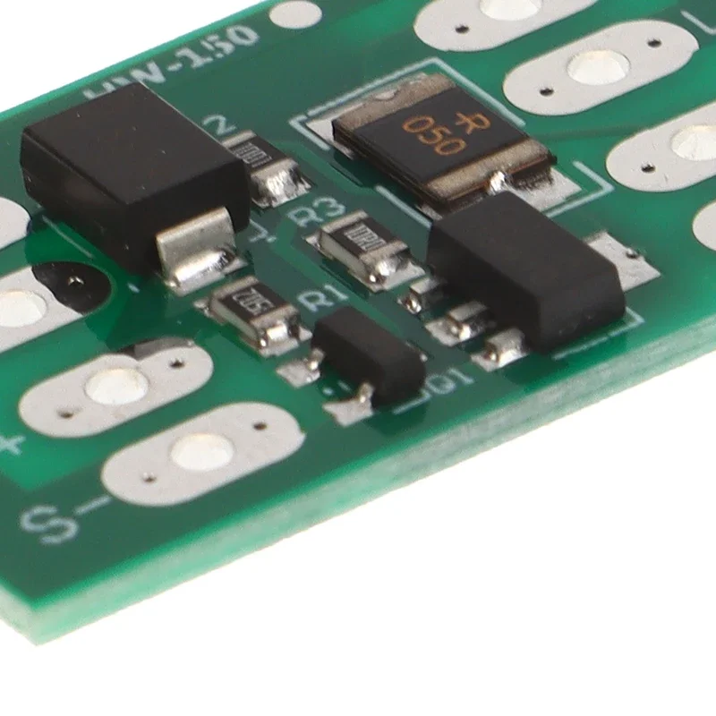 1 قطعة العالمي 3.2/3.7/4/11.1/12 فولت جهاز تحكم يعمل بالطاقة الشمسية شحن وحدة مفتاح الإضاءة في الشارع