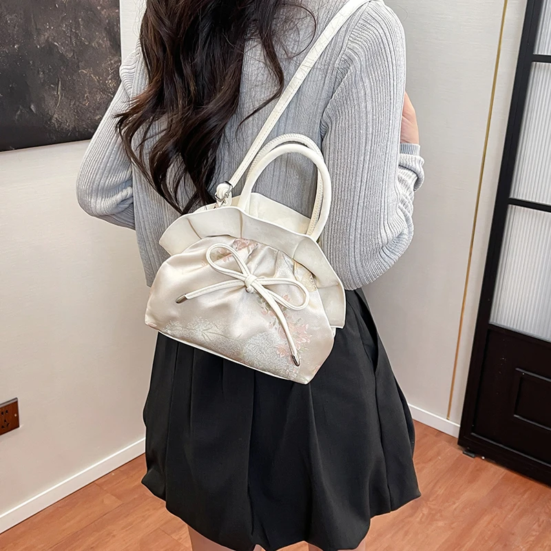 Women Luxury Leather Classic Fashion Designer Shoulder Crossbody Tote Bag Elegant Handbag For Everyday Chic Looks