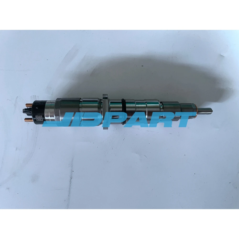 

New One PC Good Quality PC300-8 Injector 445120236 for Komatsu 6D114 Engine Parts