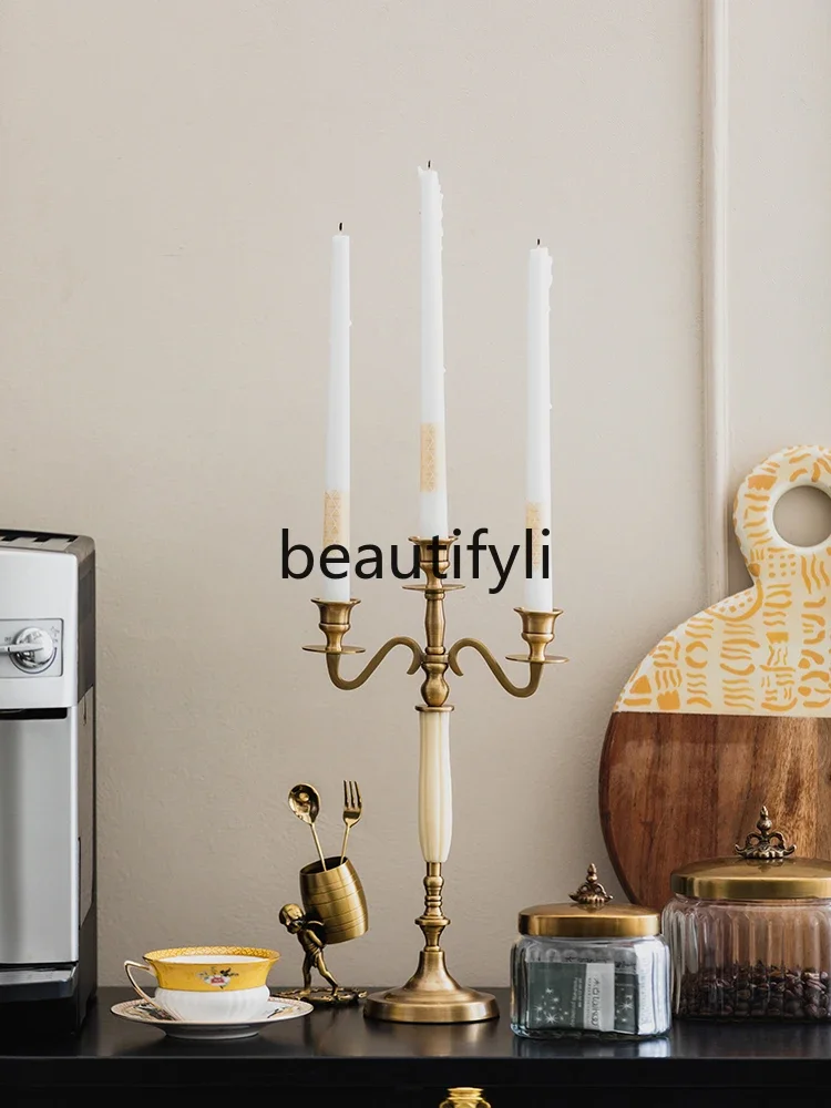 European dining table vertical candle holder atmosphere ornament retro home light luxury brass scented candle holder ornament