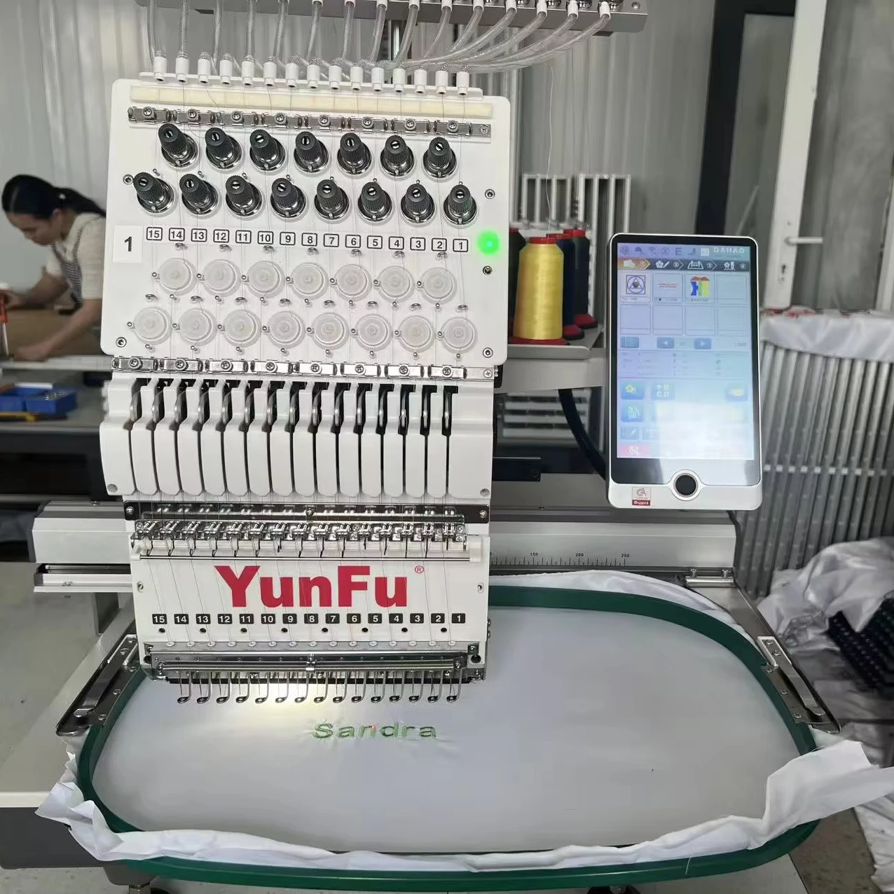 Factory Direct Industrial Single Head Embroidery Machine 12/15 Needles Working Area for Garment Hat T-shirt Embroidery
