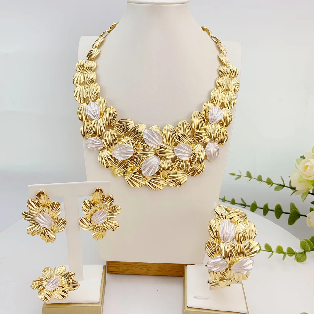 

Fashion Italian Dubai Gold Plated Jewelry Set Simple Style Big Pendant Necklace Light Weight Jewelry Set for Woman FHK23464