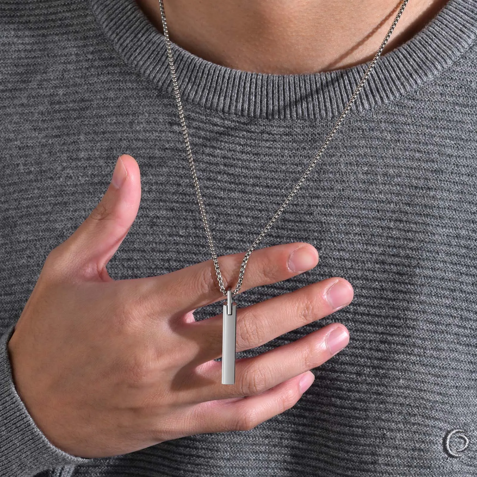 Vnox Men Necklaces, 3D Vertical Bar Pendant with Box Chain, Simple Classic Geometric Stainless Steel Male Collar Jewelry