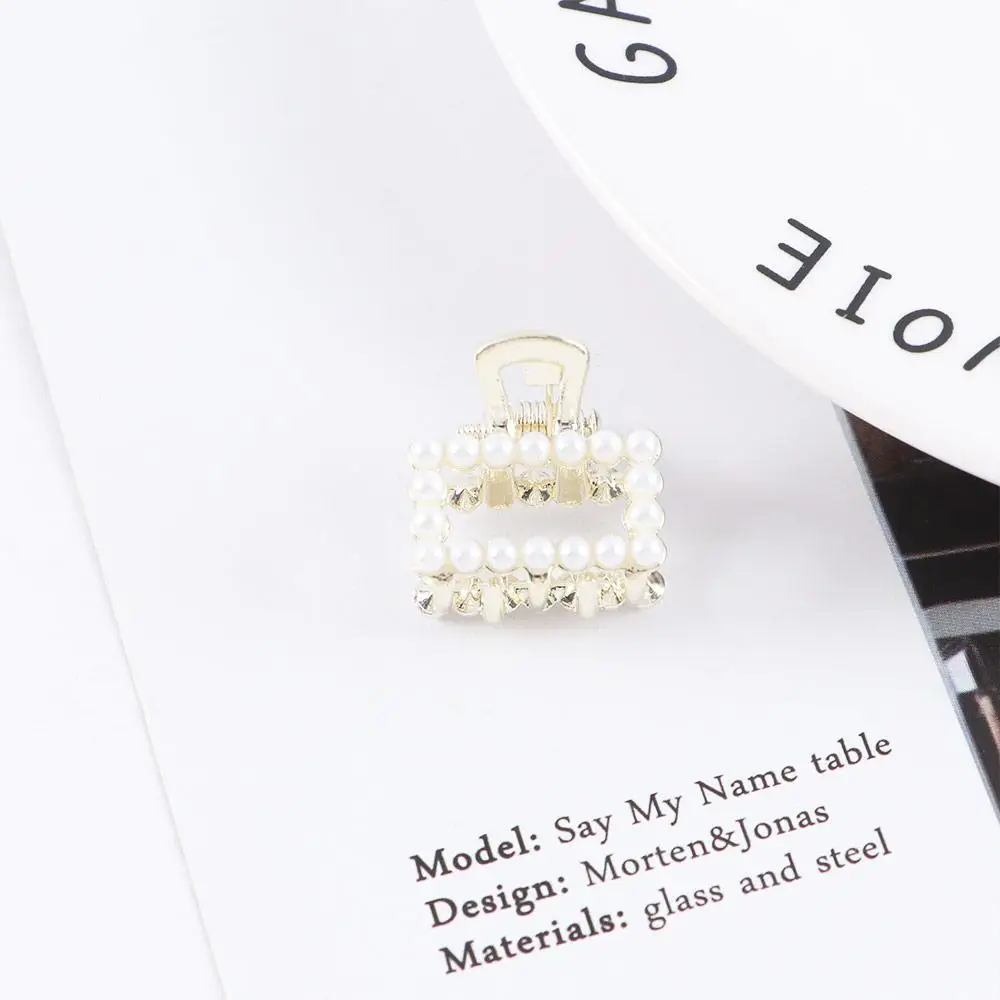 

Retro Geometric Rabbit Minimalist Style Pearl Alloy Hair Accessories Bow Hair Claw Small Crab Clip Women Hairpin