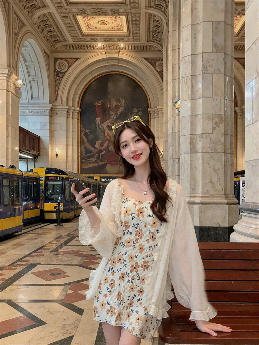 بلوزات قطنية نسائية بيضاء كبيرة الحجم مقاومة للشمس وأكمام قصيرة من الدانتيل أنيقة للسيدات سترة صيفية طويلة كورية مقاس كبير #1