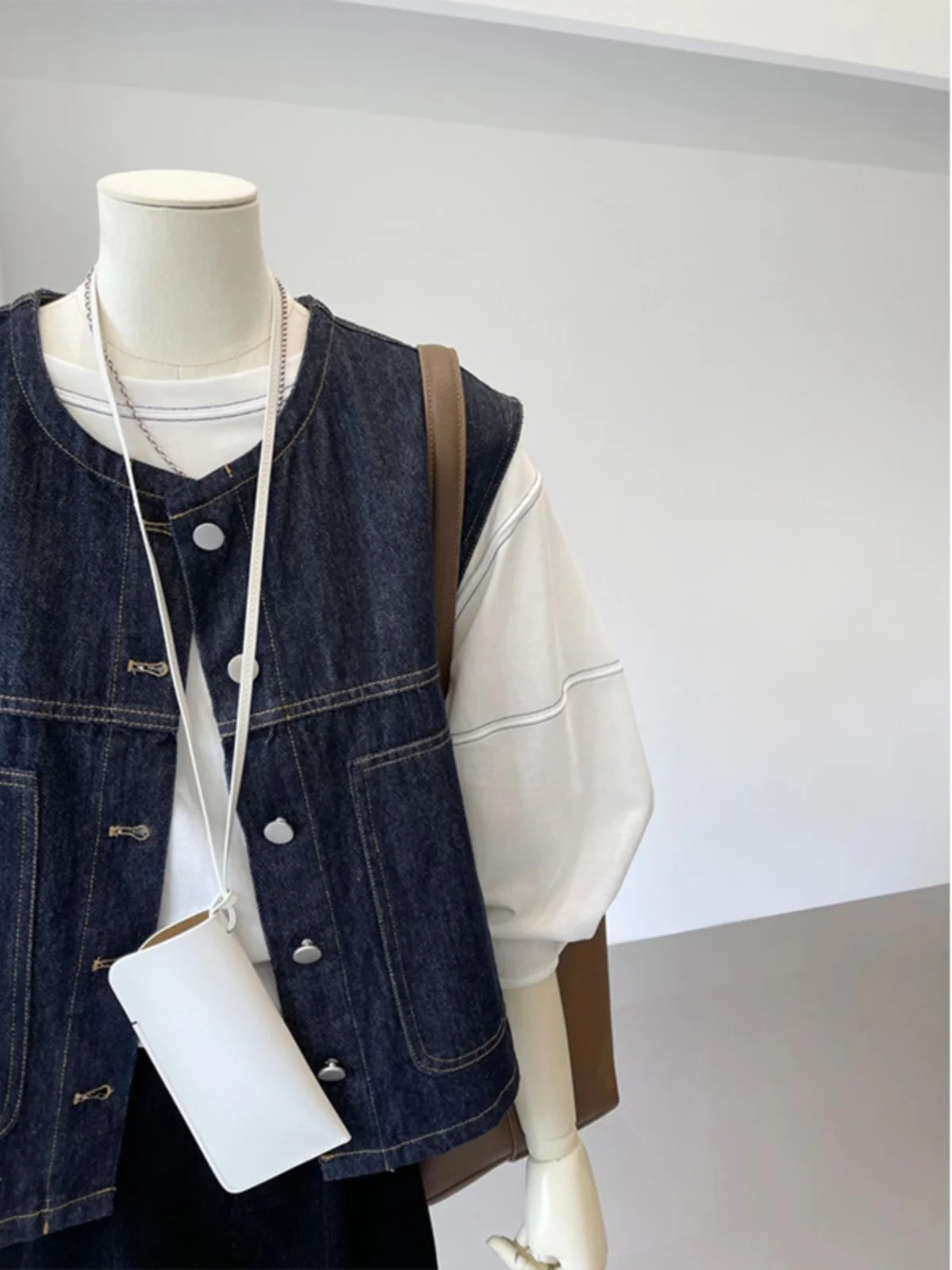 Retro Hong Kong Sle Layered Denim Vest Women's Autumn Winter New Faion Slim Fit Svel Outerwear Jaet Top