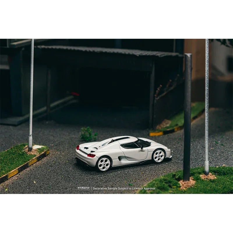 

PreSale TW 1:64 Koenigsegg CC850 White Collection Toys Diecast Car Model Tarmac Works