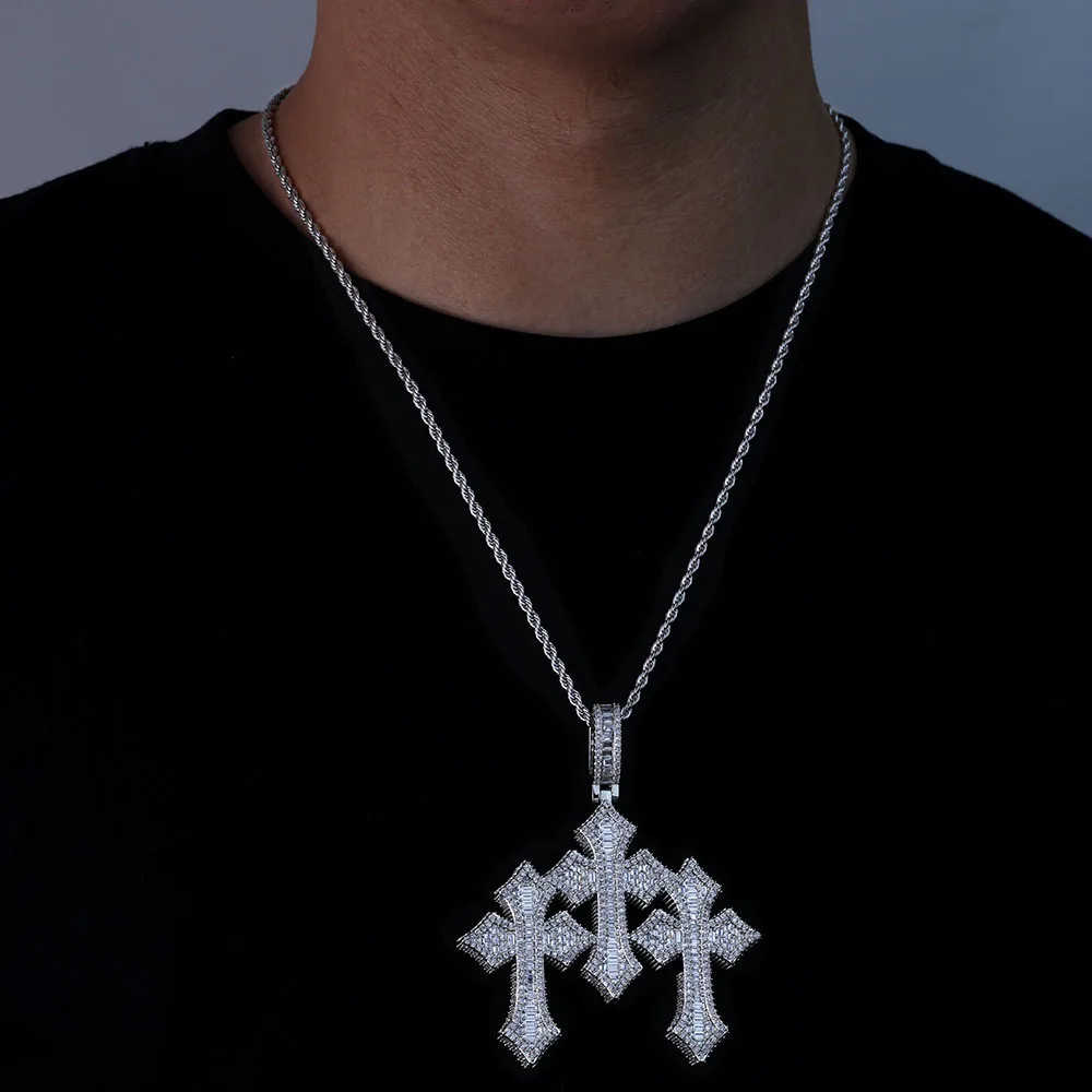 Hip Hop Jewelry Classic Retro Iced Out Three Cross Crystal Pendant Big Size Shiny Baguette Diamond Charm Cross Pendant