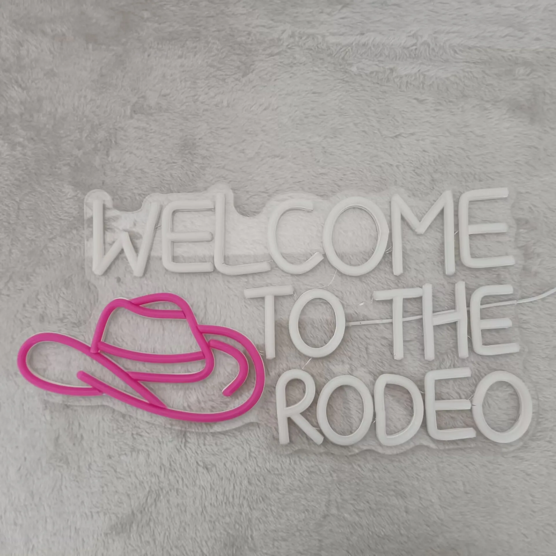 LED Neon Sign Welcome To The Rodeo Neon Sign USB Dimmable Suitable for Commercial Stores Window Party Club Gift for Cowboy Lover