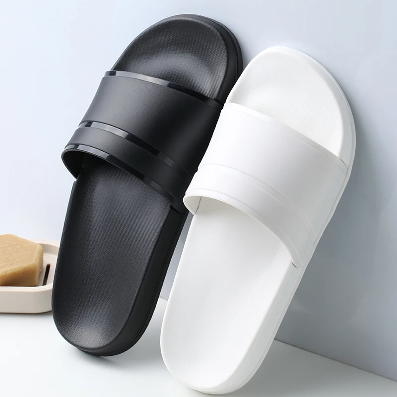 2024 Men Women Indoor Home Slippers Summer Soft Comfortable Bath Slippers Couple Family Flat Thick Platform Outdoor Beach Sandal