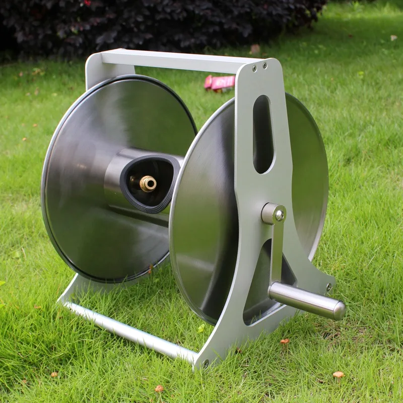 2025 إطار تخزين أنابيب المياه من الفولاذ المقاوم للصدأ للاستخدام المنزلي مع خرطوم مرن لسقي الحديقة