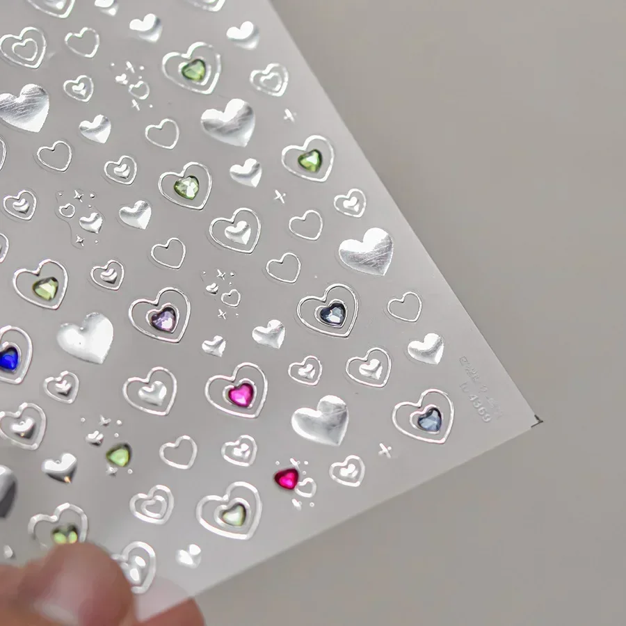 Gelatina in rilievo a forma di cuore Cuore d'amore Bowknot 5D Adesivi per nail art Decorazione autoadesiva colorata Decalcomania per manicure chic lucida