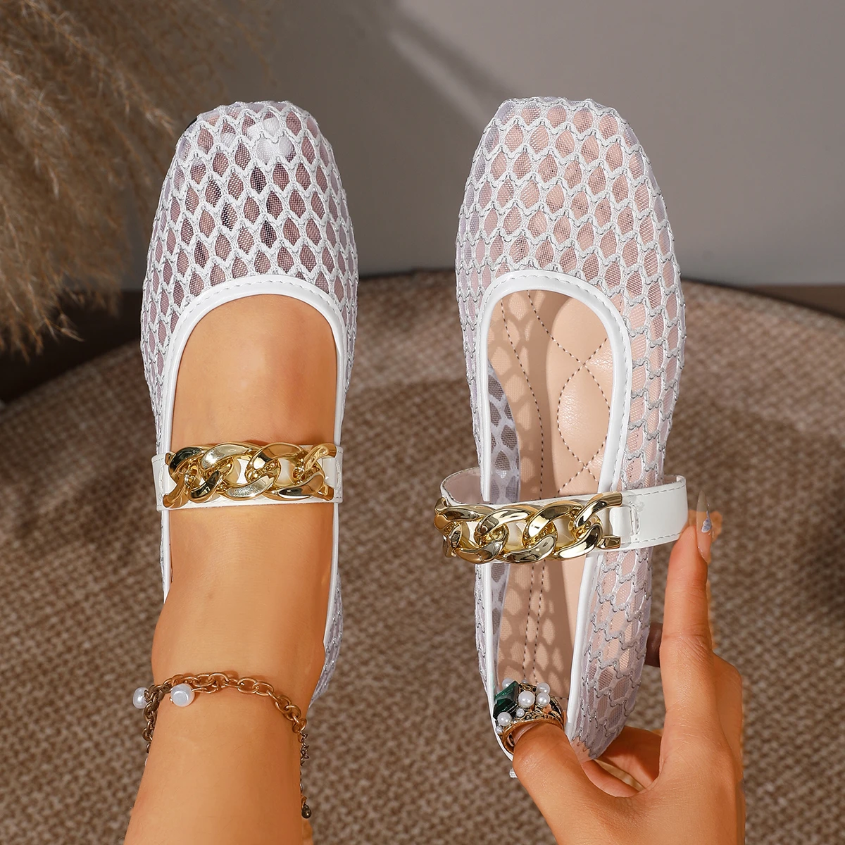 Mesh Ballet Shoes for Women New Flat Hollow Mesh Breathable Buckle Strap Loafers Fishnet Shoes Women Mesh Breathable Sandals