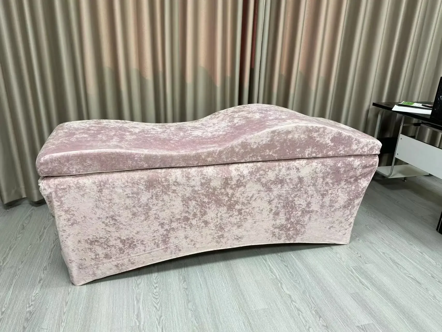 Dessus de lit et couvre-lit à cils, coussin de table de massage ergonomique et incurvé, matelas à cils pour salon de beauté personnalisé